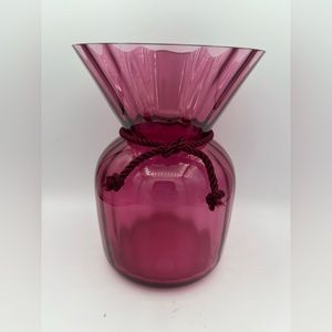 Vintage Pilgrim No. 2227 Cranberry Glass Sac Vase 8” Original Rope Detail